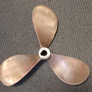 Bronzepropel 3BL 15 x 18 H Ø30 1/10