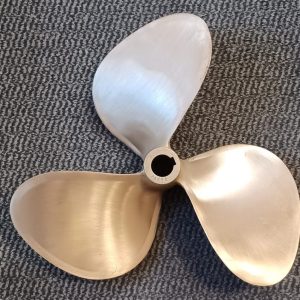 Bronzepropel 3BL 16,5 x 13,5 L Ø30 1/10